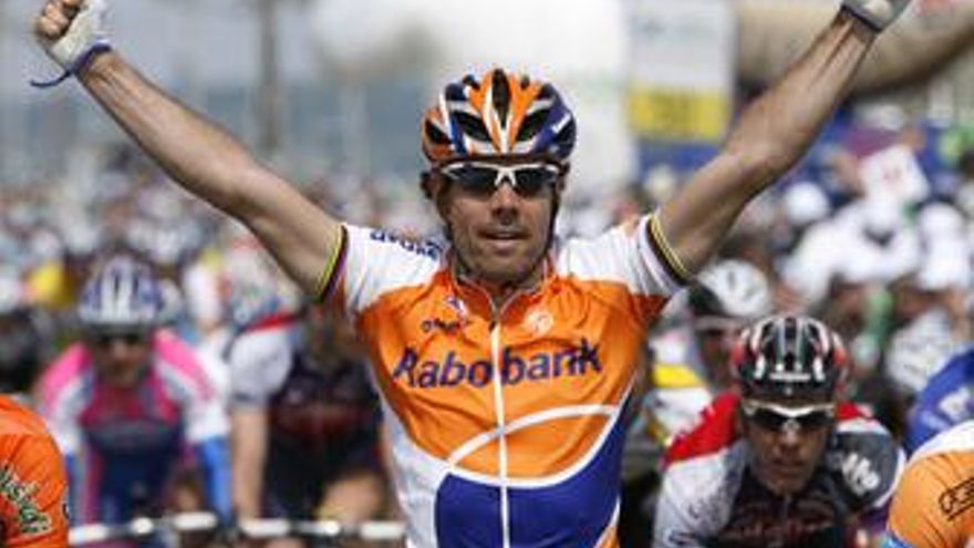 Localizan al ciclista Óscar Freire tras la denuncia de su mujer por desaparición