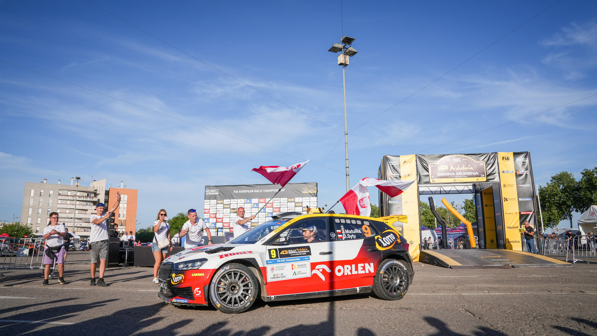 Entrega de premios y podio del Rally Sierra Morena