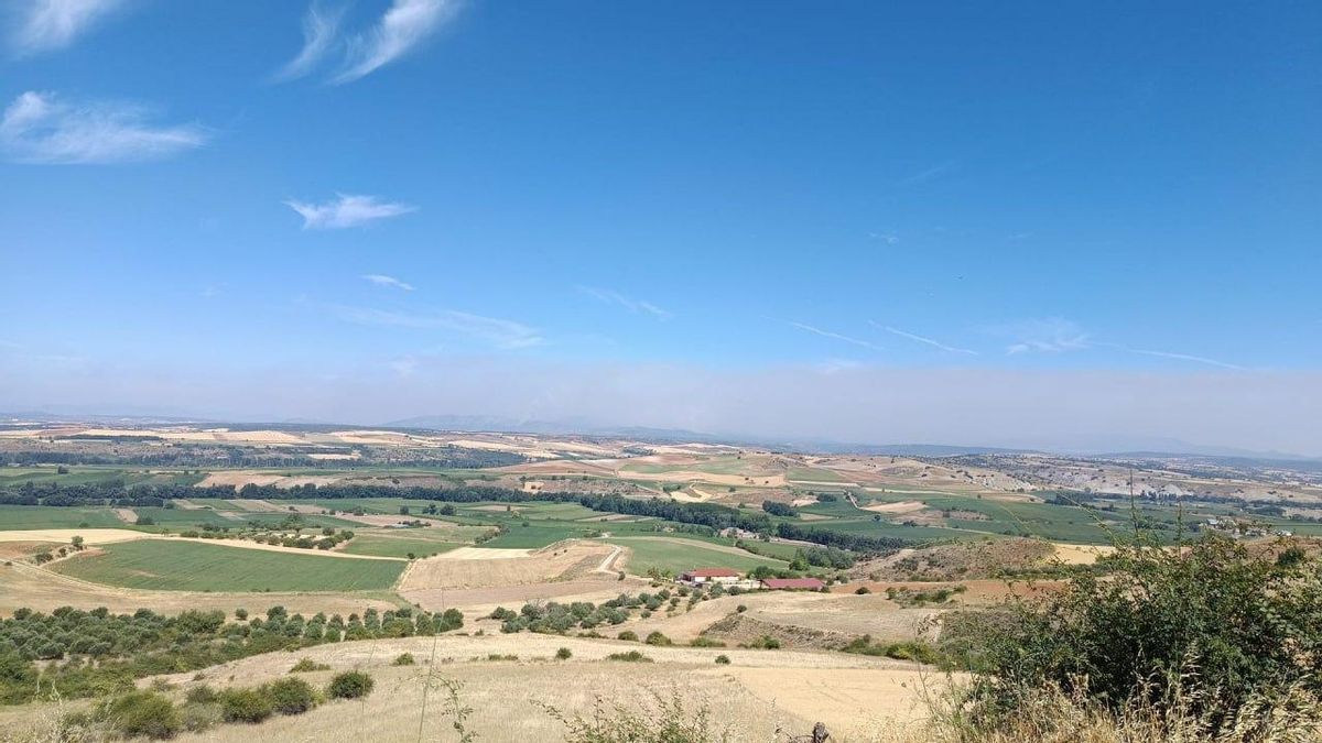 Desalojado Monasterio por el incendio de La Mierla que ya ha calcinado 6.000 hectáreas en la Sierra Norte de Guadalajara
