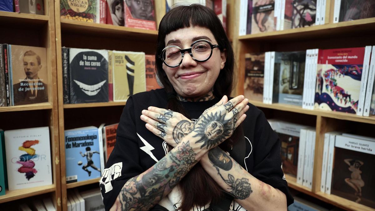 La escritora y activista mexicana Dahlia de la Cerda