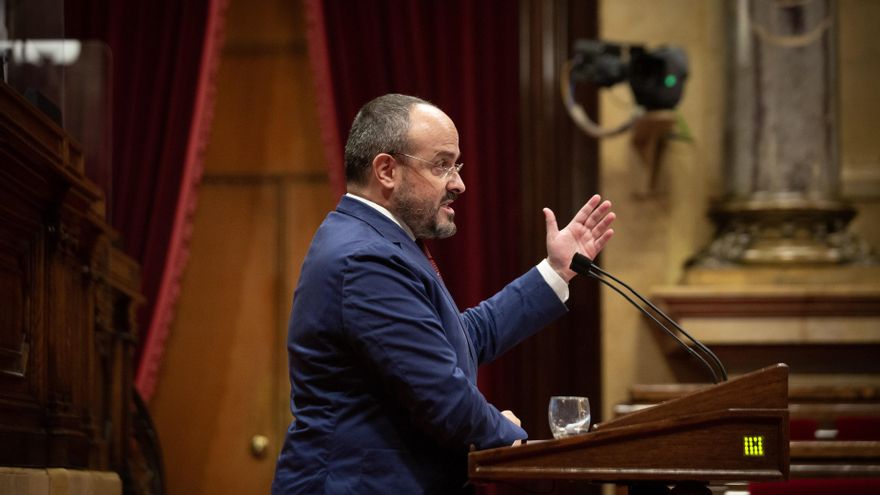 Archivo - El presidente del PP catalán, Alejandro Fernández