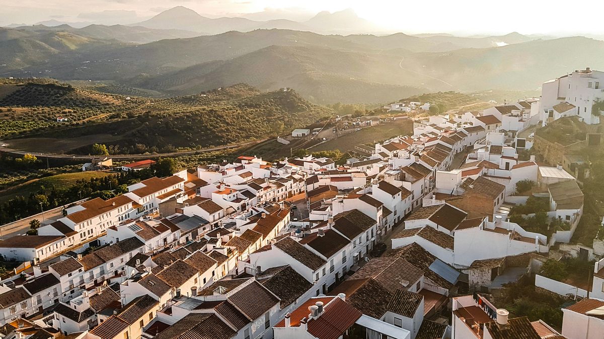 El casco histórico de Olvera se puede recorrer a pie.