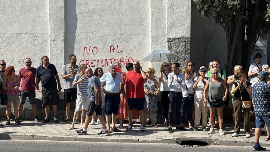 Los vecinos de Usera que tendrán un horno crematorio a 200 metros de sus casas: "Somos el punto basura de Madrid"