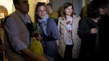 Nour, Hasan y sus hijos, a su llegada al Vaticano