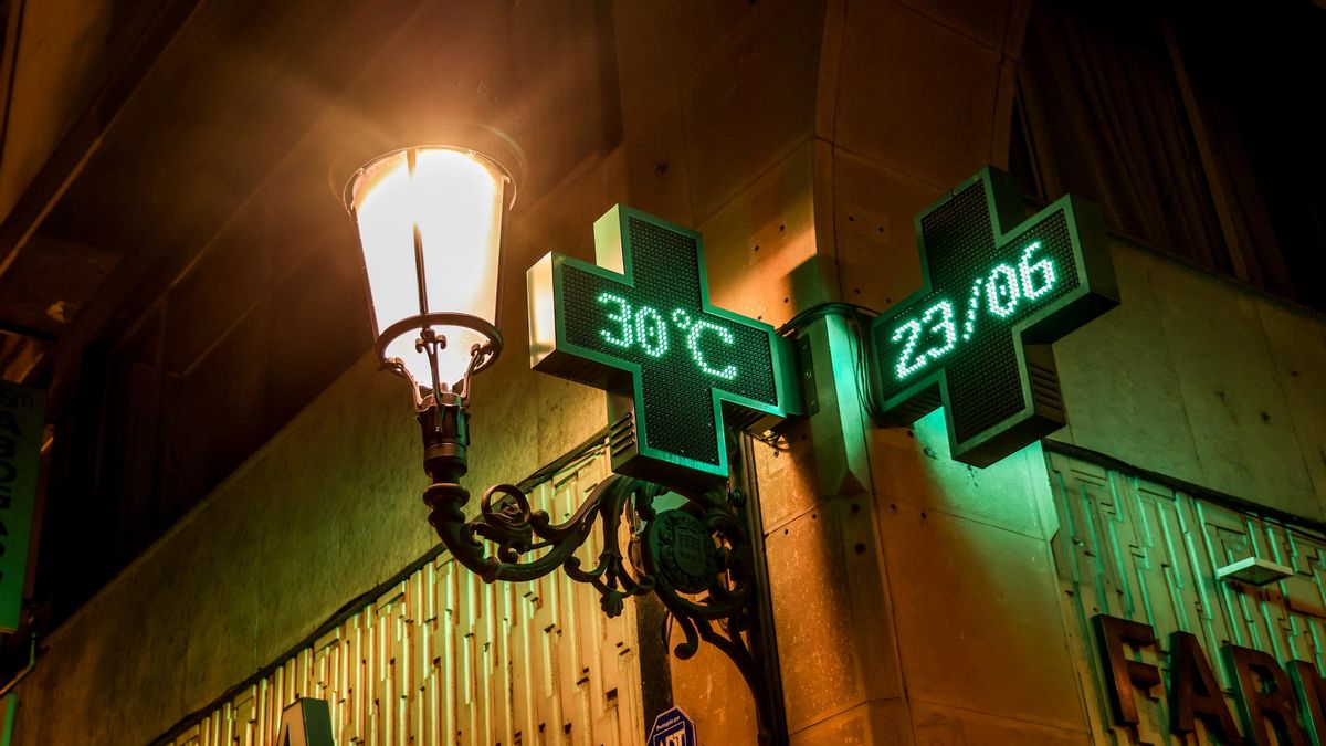 Sin pegar ojo: las noches tórridas ganan terreno y se repetirán durante la ola de calor