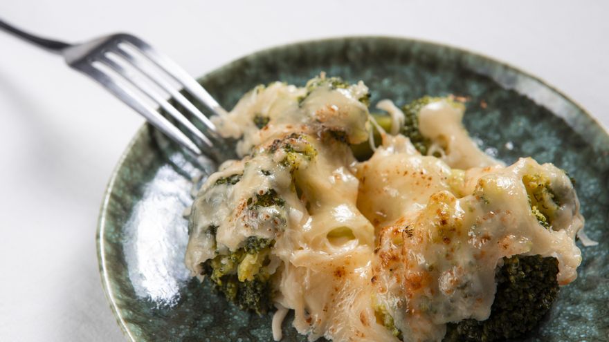 Diez platos para reconciliarse con las coles y aprovechar sus beneficios