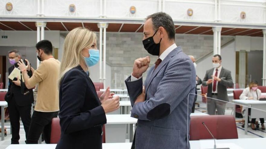 Ciudadanos propone investigar en la Asamblea Regional la lista VIP de vacunados: "Los abusos son intolerables e injustificados"