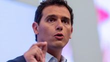 Rivera cierra la puerta a la política pero crea un espacio "de líderes"