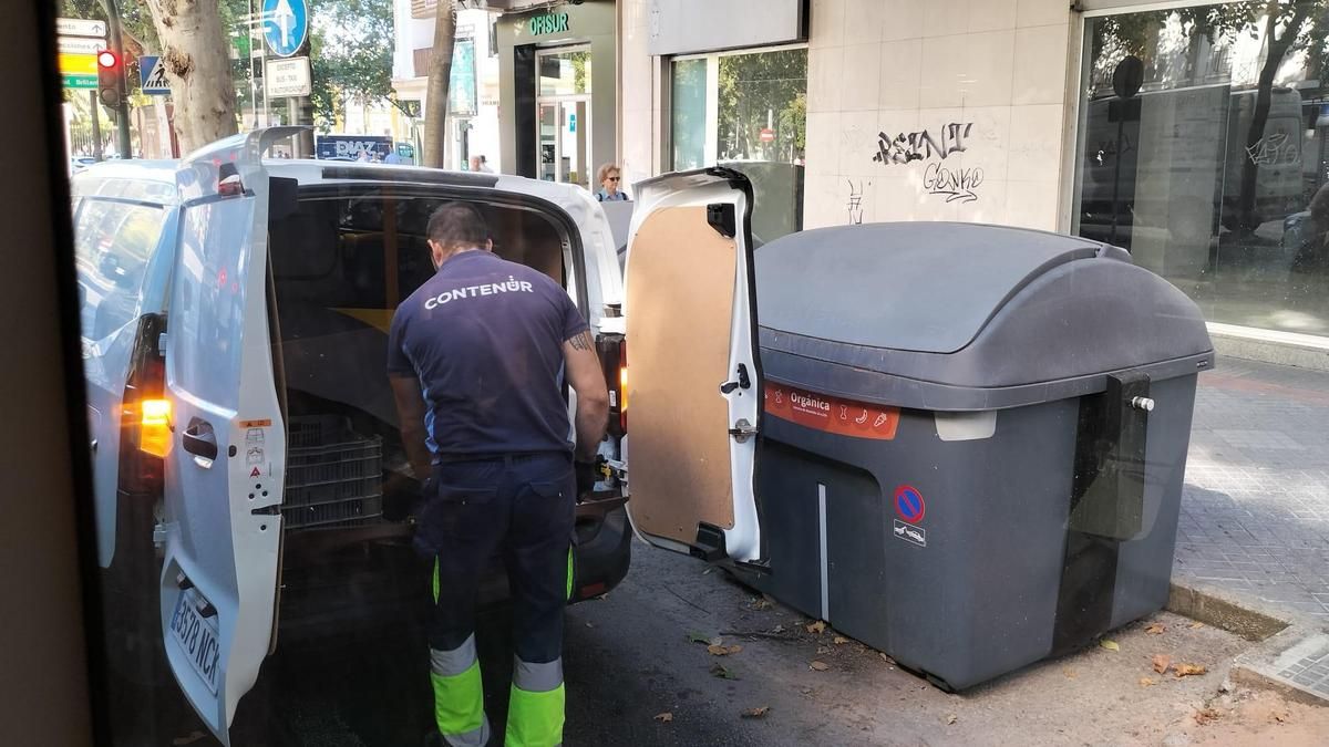 Sadeco propone sancionar con 230.000 euros a la empresa de los contenedores de basura