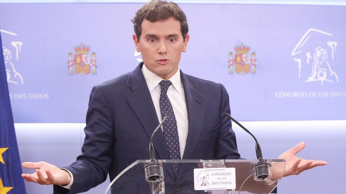 Ciudadanos rechaza apoyar un gobierno de Sánchez y Podemos y aboga por un pacto PSOE-PP-Cs