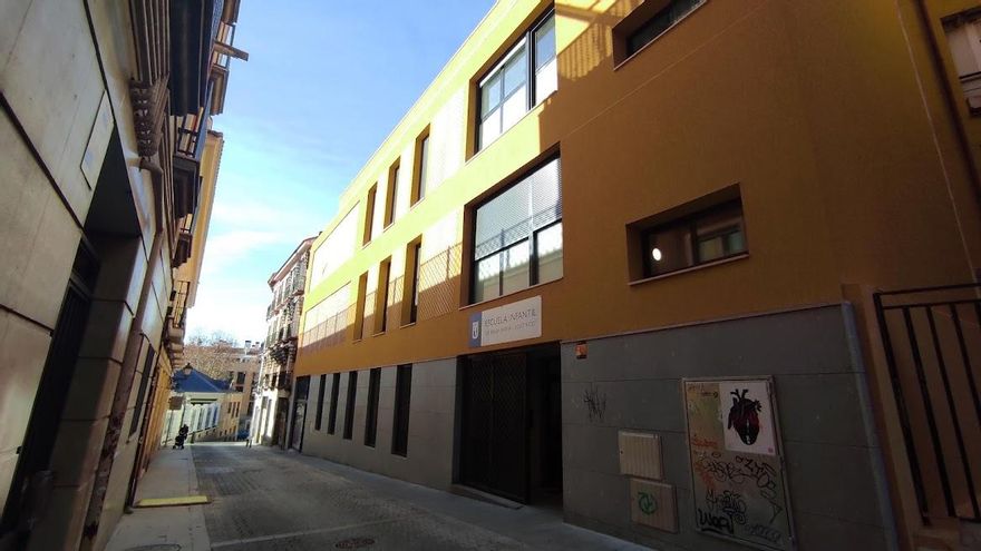 Escuela infantil Bruja Avería - Lolo Rico