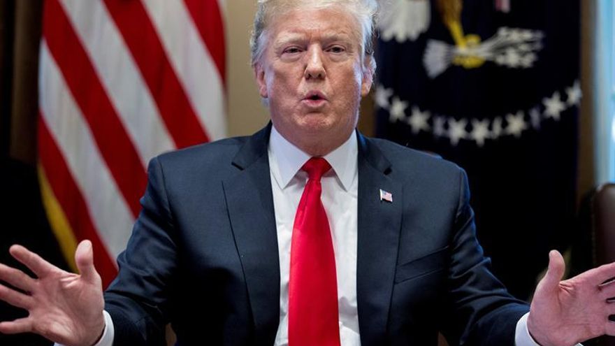 Trump asegura que la situación en la frontera con México es una "crisis creciente"