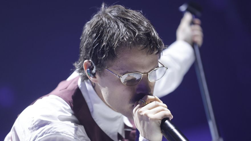 Sen Senra se consagra en Coruña con el cierre de más de dos horas de su Última Misa