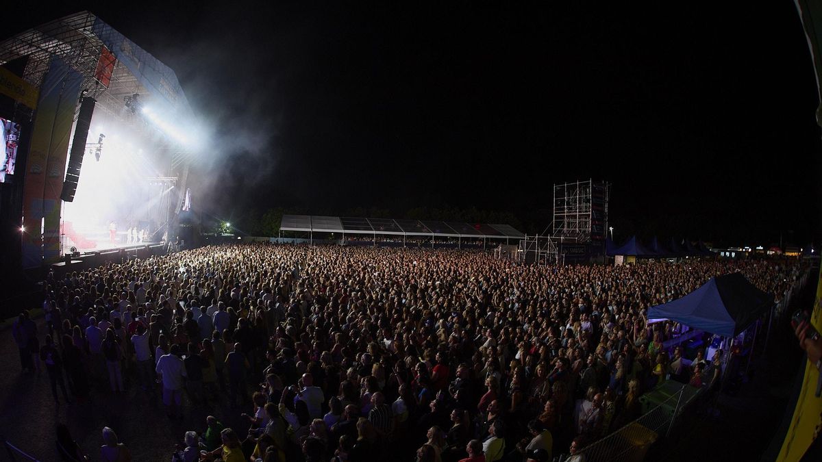 Concierto en el Festival Magdalena en Vivo 2025 de Santander.