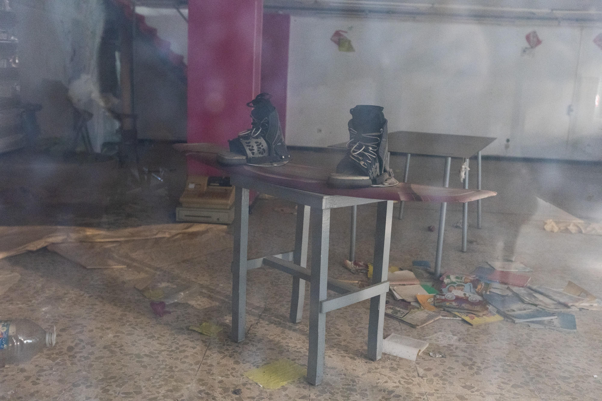 Interior de uno de los locales abandonados en las galerías subterráneas de la Plaza Mayor