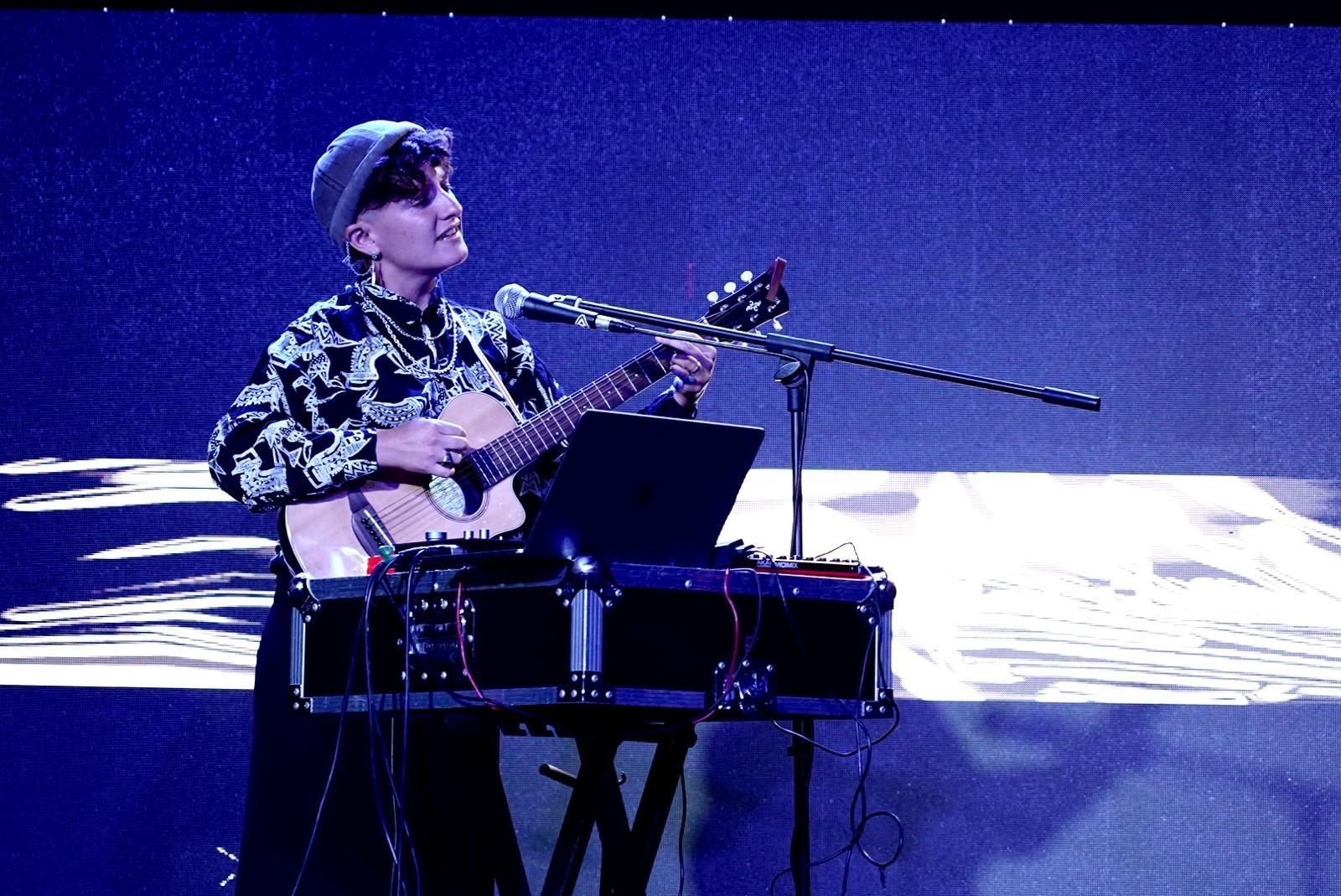 Belén A. Doreste, Lajalada, puso el broche de oro musical a la velada.