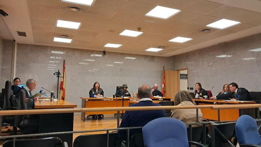 Silencio total del dueño de La Gilda del Norte durante todo el juicio ante las acusaciones de explotación laboral