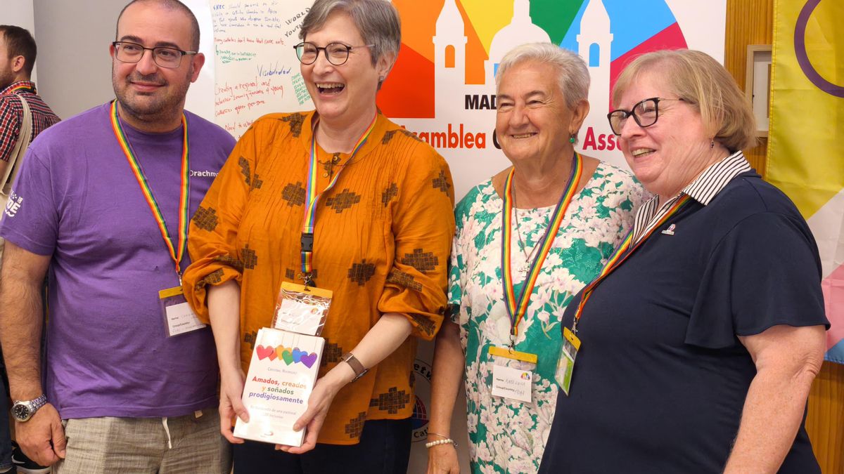 Cristina Inogés (izquierda) y María Luisa Berzosa (a su lado), en la Asamblea de GNRC