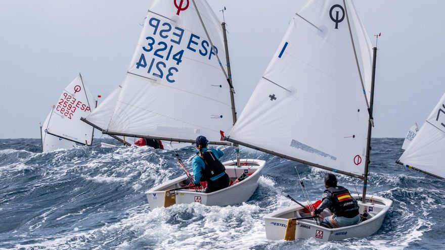 El Real Club Náutico de Arrecife manda en la IV Regata Internacional Las Teresitas