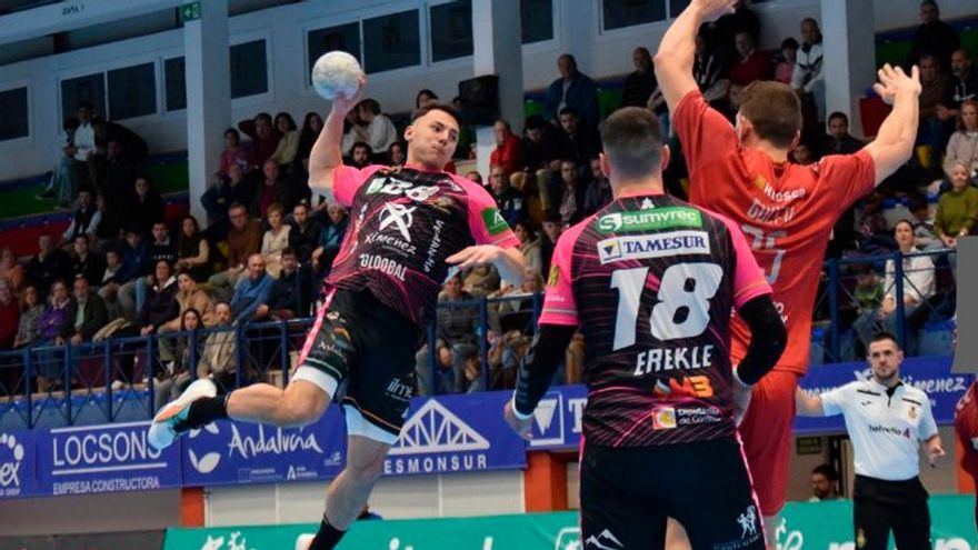 El Ángel Ximénez cae con orgullo ante el Barcelona