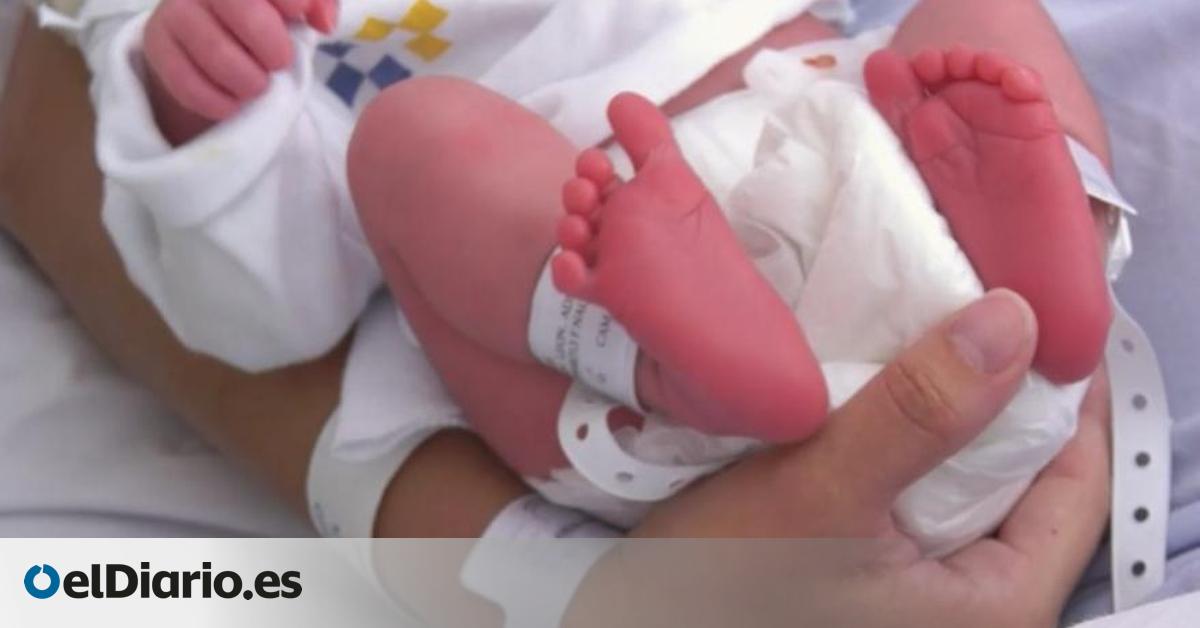 Entregada al nacer a unos padres que no eran los suyos: 35 años después pide explicaciones al Servicio Canario de la Salud
