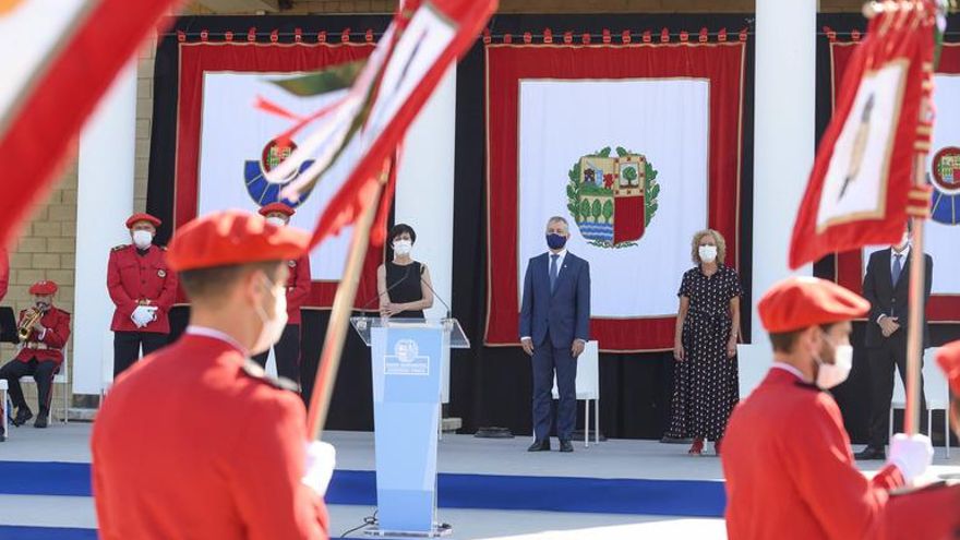 Una joven denuncia estar vetada en las fiestas de Mutriku por ser ertzaina: "Dicen que mejor no vaya a las txosnas"