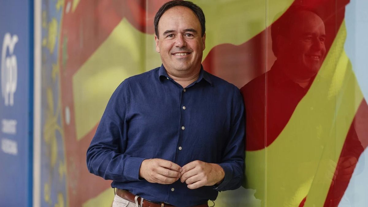 Llorca se suma a la “finestra d’oportunitat” de l’augment de la despesa militar amb un pla de 120.000 euros