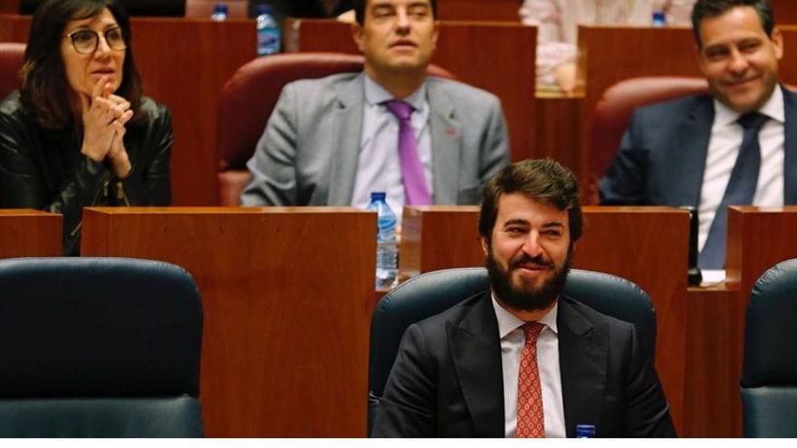 La oposición afea a Mañueco sus iniciativas de igualdad: "Empiece por poner más mujeres en su gobierno y rompa con la extrema derecha"