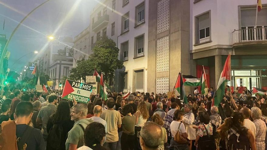 Profesorado de Canarias se manifestará con la camiseta “Educación con Palestina” y pide que se respete que se hable de Derechos Humanos en las aulas