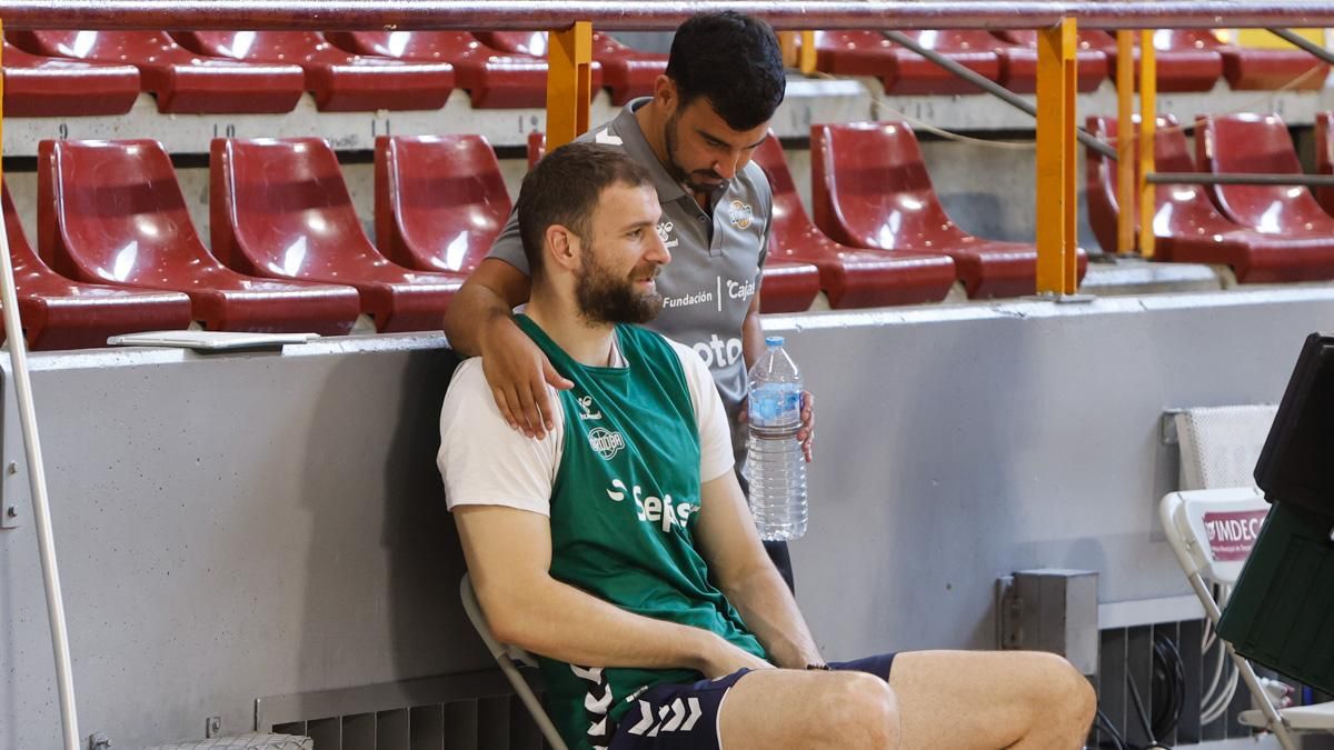 Entrenamiento del Cajasol Coto Córdoba en Vista Alegre