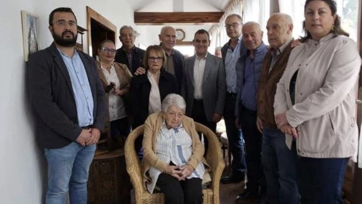 Myriam Cabrera Medina, 100 años de magisterio