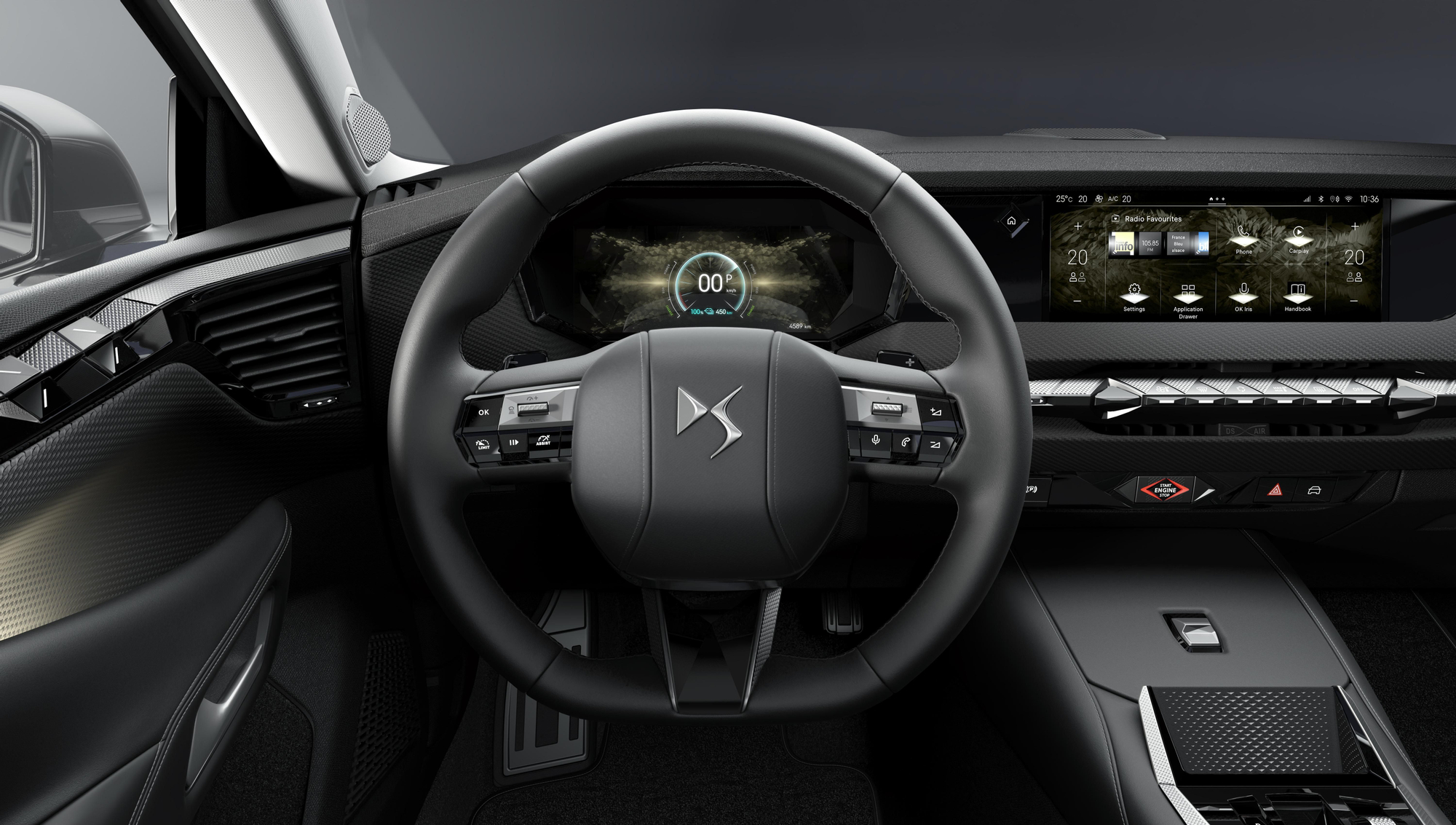 El cuadro de instrumentos es ahora de 10,25 pulgadas y desaparece el llamado DS Smart Touch de la consola.