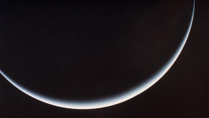 Un colisión catastrófica modeló la evolución de Urano