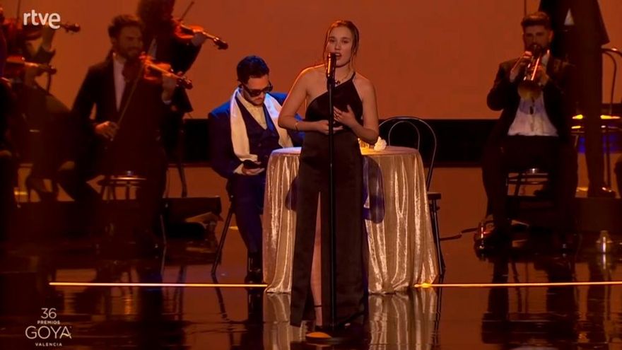 Las actuaciones de los Goya 2022: un criticado musical y C. Tangana en la sombra