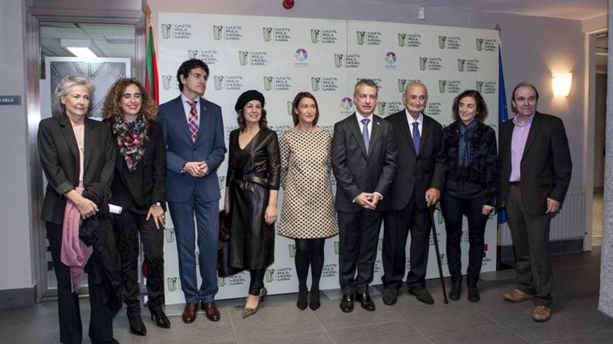 Una familia denuncia a dos colegios concertados de Bilbao por el cobro de cuotas educativas ilegales