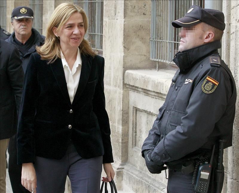 La infanta Cristina, a su llegada al juzgado