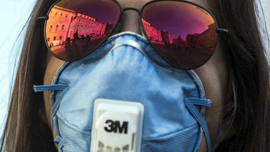 En el caso de Columbia Británica, las autoridades detectaron el nuevo coronavirus COVID-19 el 24 de febrero en una mujer de alrededor de 20 años procedente de Irán.