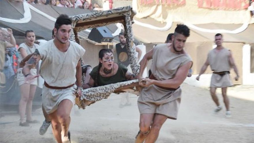 Las carreras de literas son muy celebradas en el circo romano. Foto: Astorga Redacción.