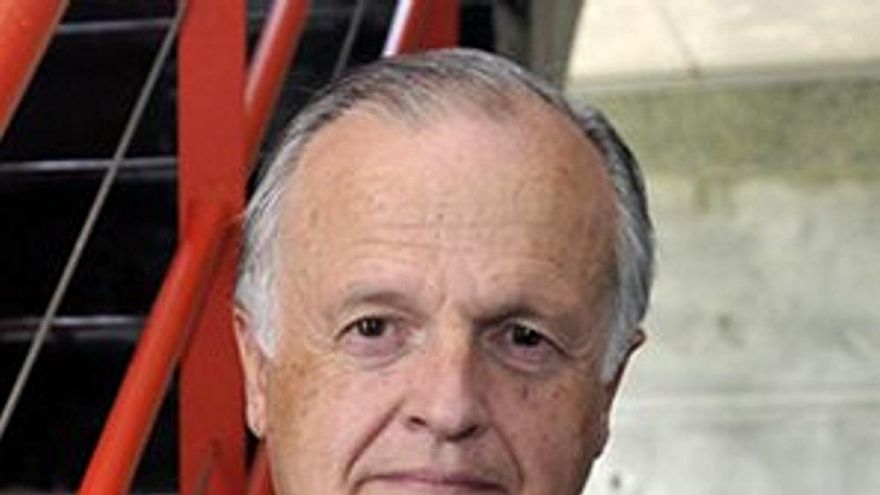 El farmacéutico talaverano Francisco Zaragozá, premiado por la Asociación Europea de Facultades de Farmacia