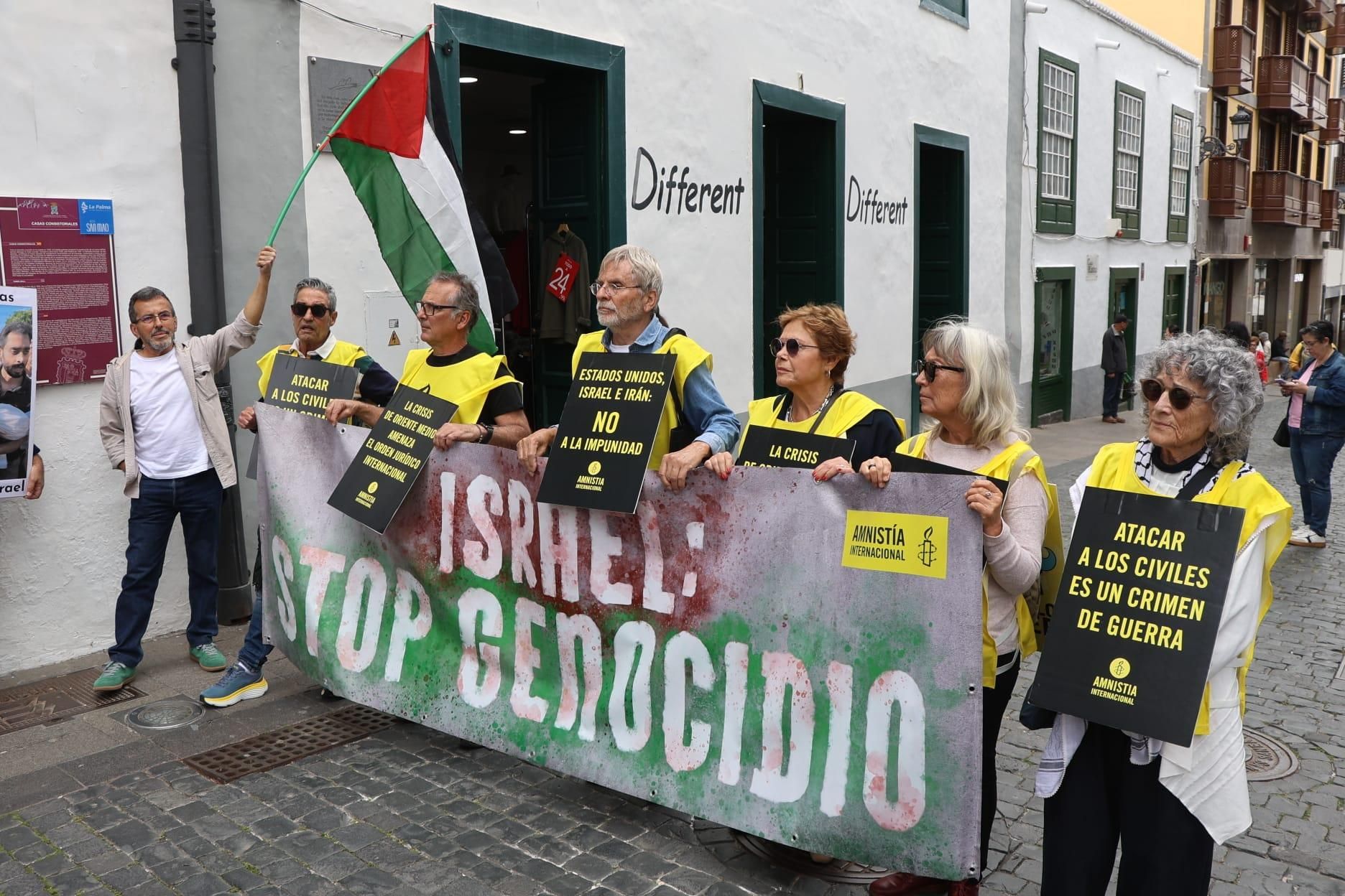 Manifestación en apoyo a Palestina en Santa Cruz de La Palma. JOSÉ AYUT