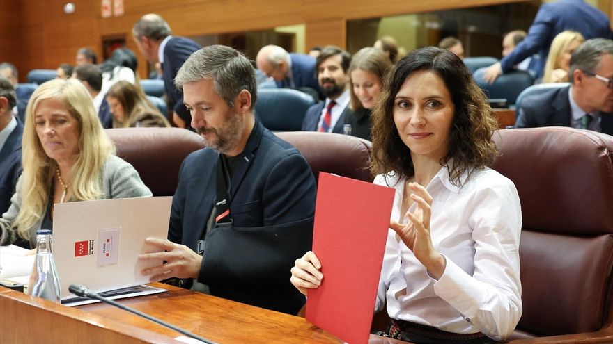 Ayuso accuses the left of "obstruct" to justice in the trial of the attorney general and Más Madrid asks him not to let his partner flee Spain