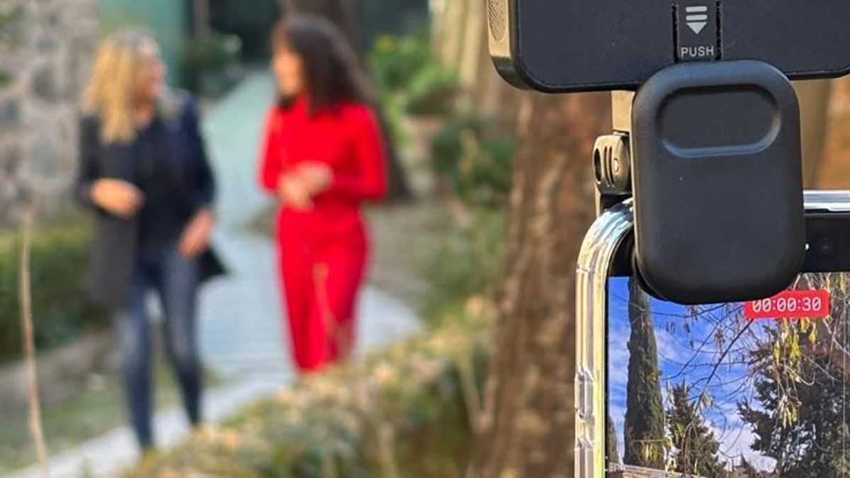La delegada del Gobierno en Castilla-La Mancha: “La democracia trajo libertades y derechos sociales fundamentales”