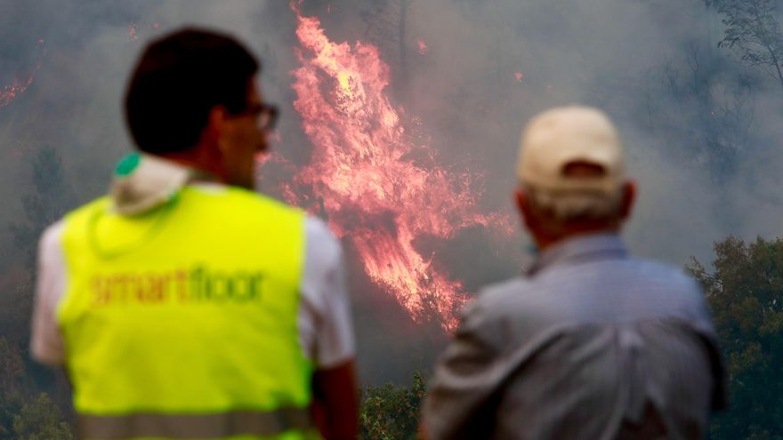 Desobedecer para salvar tu casa puede acabar en tragedia: "El fuego es capaz de llevarse por delante pueblos enteros"