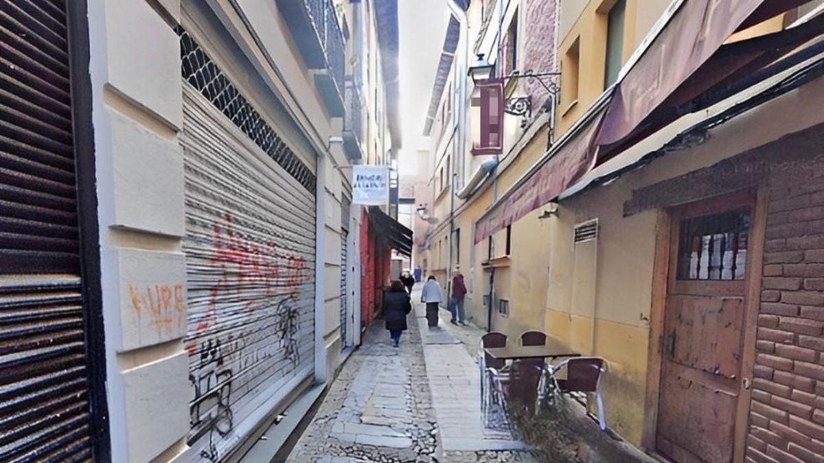 Confirman siete años de cárcel por intentar matar a una mujer y agredir a un hombre al salir de un pub del Barrio Húmedo