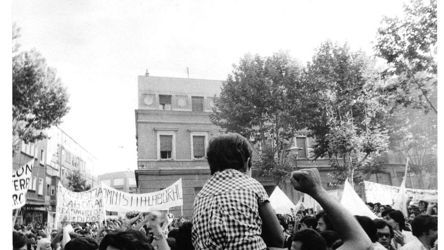 Cuando los sindicatos estaban prohibidos y las reuniones se hacían en iglesias: "Había muchas detenciones y represión"