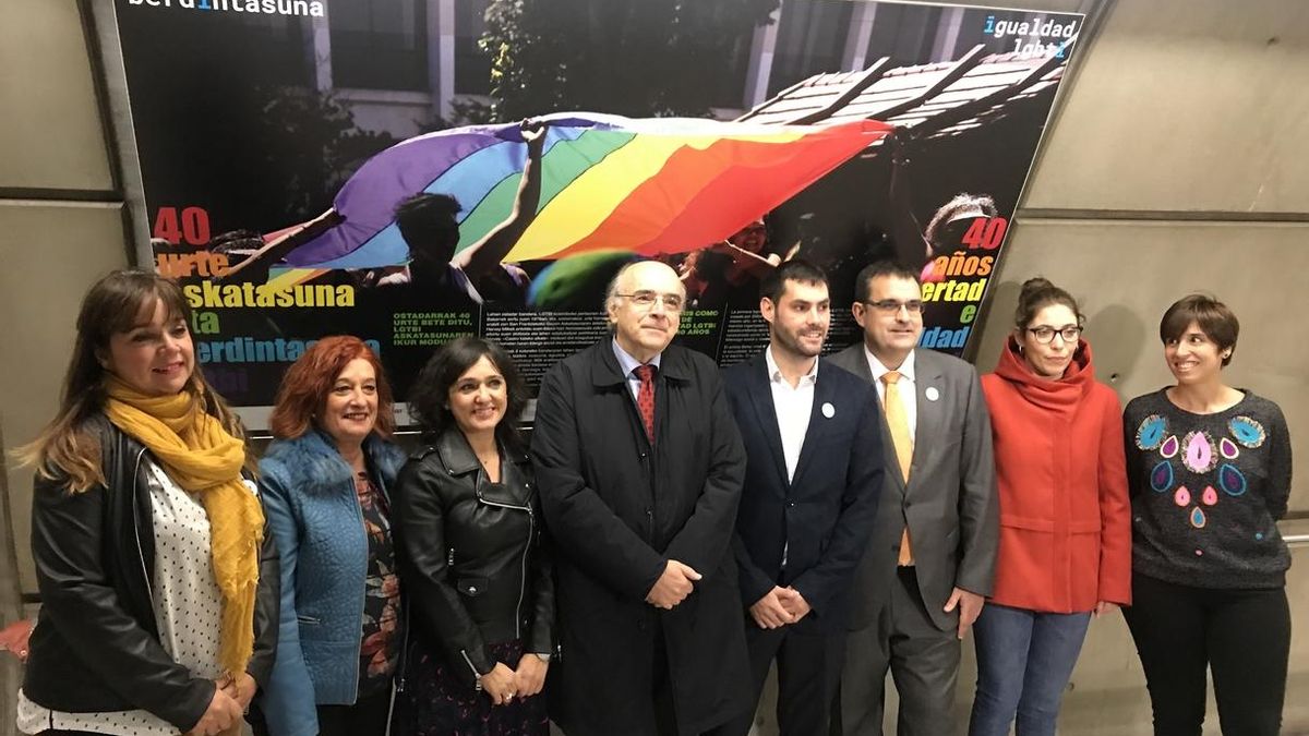Metro Bilbao acoge hasta comienzos de 2019 la exposición "40 años. Libertad e igualdad LGBTI"