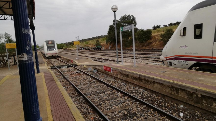 Adif licita por fin la mejora del último tramo ferroviario que quedaba desde Badajoz hasta Puertollano