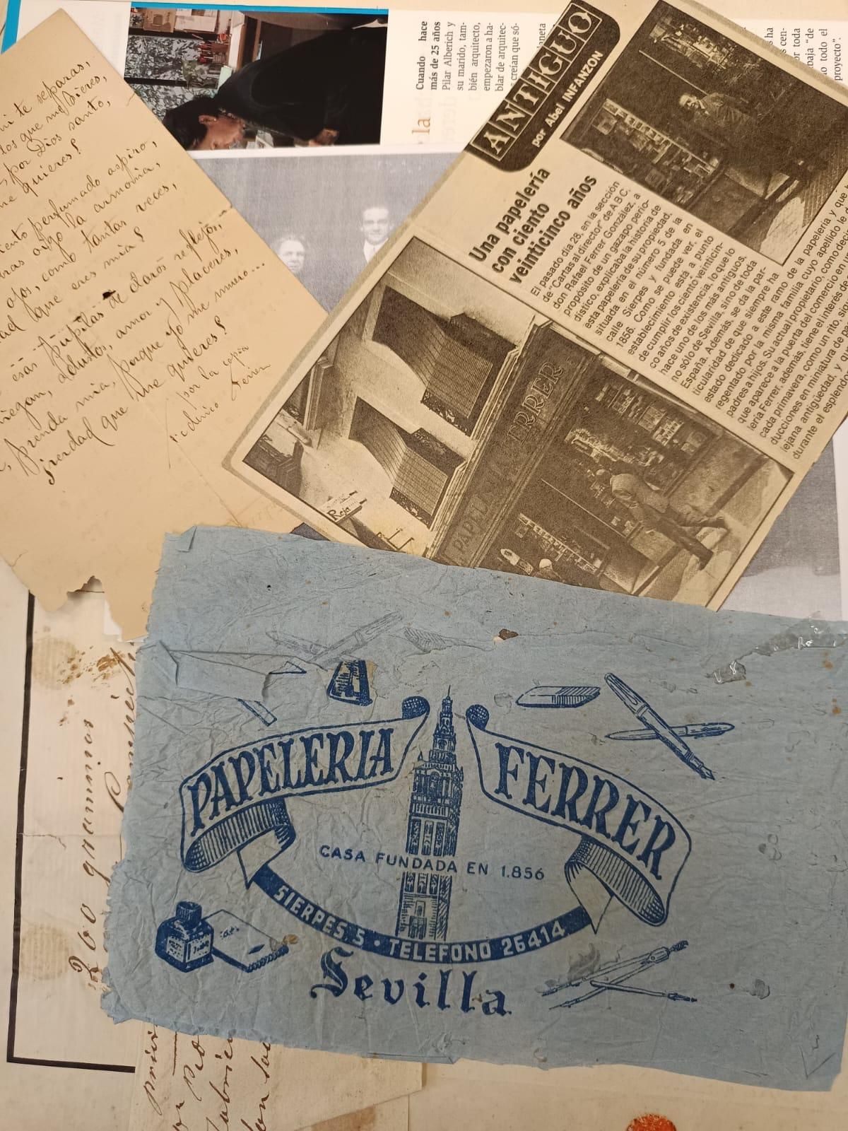 Afiches, recortes de prensa y documentos de Papelería Ferrer en estos 170 años de historia.