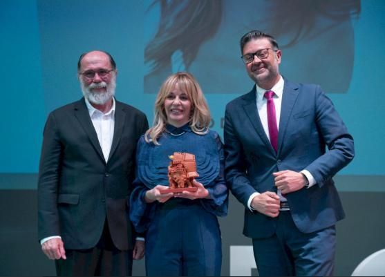 María Adánez, junto al consejero de Educación Amador Pastor y el actor de Guadalajara, Joaquín Notario