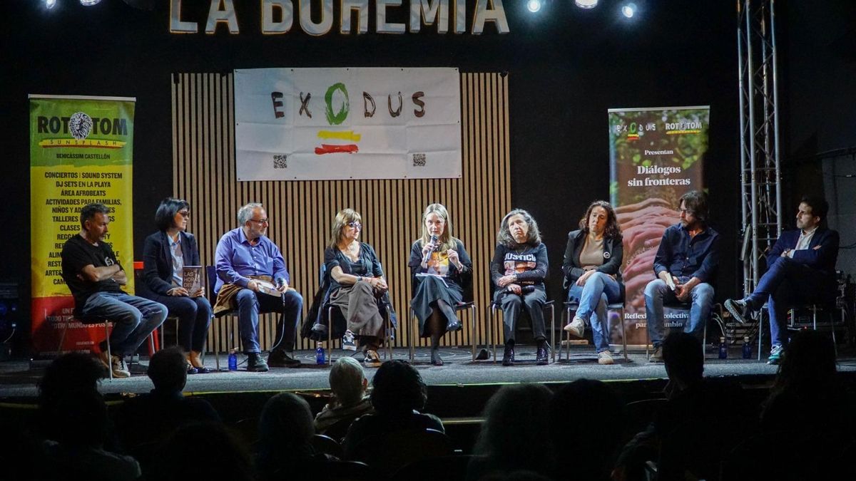 Escritores, periodistas y las asociaciones de víctimas recordaron el 29 de octubre de 2024.